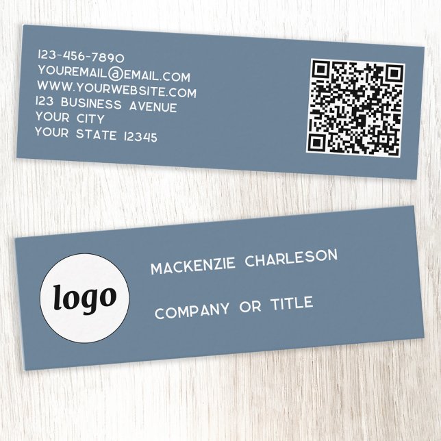 Enkel Logo och QR-kod Dammig Blågrå Mini Visitkort (Logo QR code with custom text blue gray professional mini business card)
