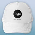 Enkel Logotyp med textföretag Keps<br><div class="desc">Lägg till din egen logotyp och ditt eget textval till den här designen. Ta bort texten om du vill. Minimalistisk och professionell. Underbar för varumärkning av anställda eller som kampanjprodukt för dina kunder och kunder.</div>