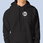 Enkel Logotyp och Vapensköld för att främja företa Hoodie<br><div class="desc">Lägg till logotyp och text i den här moderna marknadsföringsdesignen. Underbar för medarbetaruniformer,  affärsprogram och företagsevenemang,  eller till ge bort till dina kunder och kunder som reklamartiklar. Välj ett basmärke färg för att spegla ditt varumärke för små företag och ta bort texten om du vill.</div>