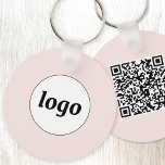 Enkel Logotyp QR-kod  Rosa för företag Nyckelring<br><div class="desc">Lägg till din egen logotyp och QR-kod till denna slående minimalistiska professionell. Underbar för anpassning av anställda eller som en marknadsföringsprodukt för anställda,  kunder och kunder.</div>