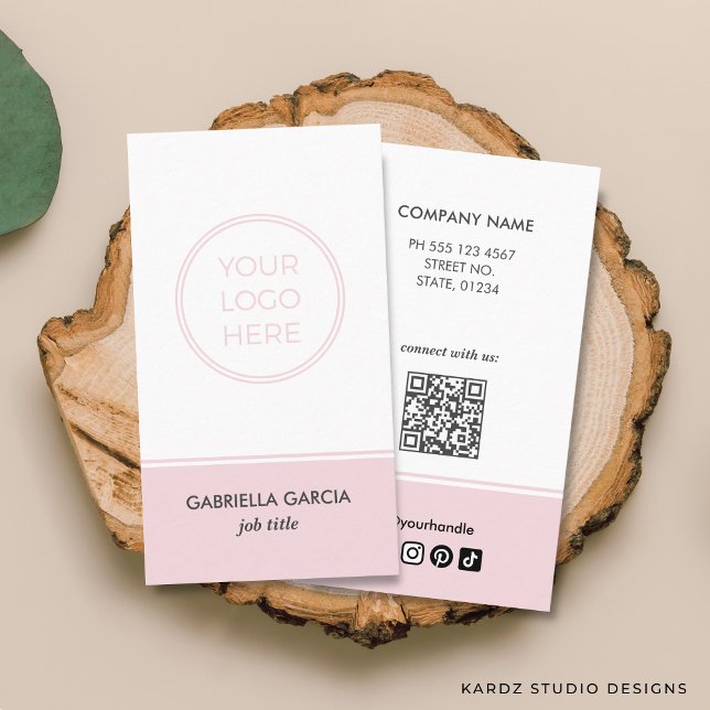 Enkel Logotyp QR-kod Sociala Medier Rosa Visitkort (Front and back of business card shown in 3.5 x 2 in. Choose size, paper and corner style.)