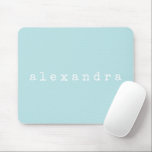 Enkel, minimalistisk Anpassningsbar för Aqua Paste Musmatta<br><div class="desc">Den här snyggtens musknapp för anpassningsbar har en enkel minimalistisk design av ditt namn i ett återskrivningsteckensnitt i vitt på en pastellblå bakgrund. Underbar presentidé!</div>