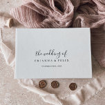 Enkel minimalistisk Bröllop Gästböcker<br><div class="desc">Denna enkla minimalistiska gäst bok från bröllop är perfekt för ett modernt bröllop. Den enkla och elegant designen har skript av typen klassisk och finare i svartvitt. Anpassa framkåpan och ryggraden så att namnen på bruden och brudgummen och bröllop-datumet inkluderas.</div>