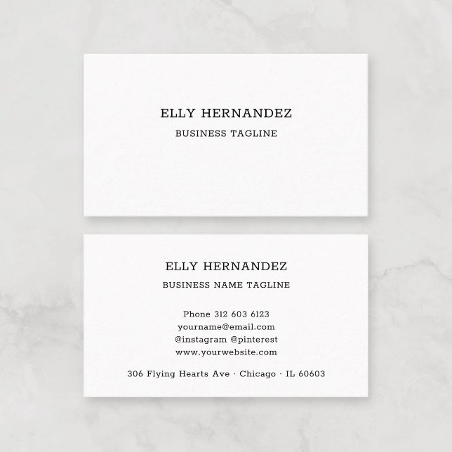 Enkel, minimalistisk skrivmaskin, svart och vitt visitkort (Modern Simple Minimalist Typewriter Font Black and White Professional Business Card Template.)