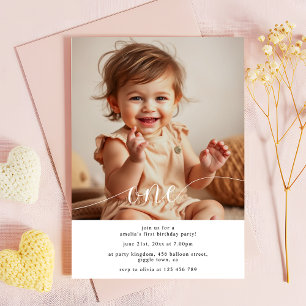 Enkel Modern Baby's 1:a Födelsedagsfoto Inbjudningar