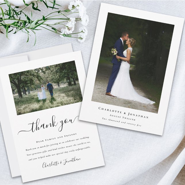 Enkel Modern Bröllopsfoto Tack Kort (Simple modern wedding photo thank you card Elegant script 2 photos bride & groom message)