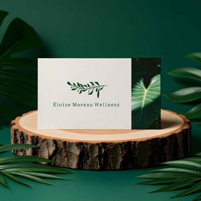 Enkel modern Grönt Löv Botaniskt område Hälsa Visitkort (Simple Modern Green Leaf Botanical Spa Wellness Business Card (Front))