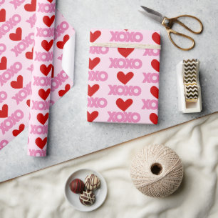 Enkel modern Kärlek XOXO Hearts Rosa & Red Mönster Presentpapper