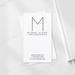 Enkel, modern, minimalistisk svartvit monogram visitkort