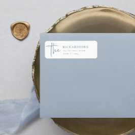 Enkel modern och minimalistisk dammblå och vit returadress etikett