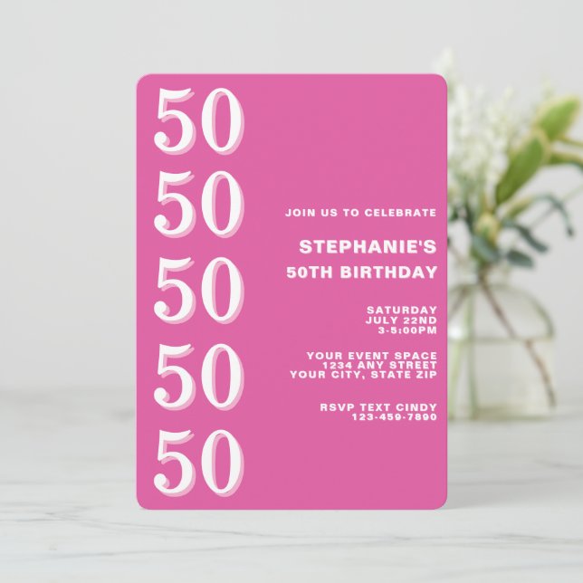Enkel Modern Rosa 50-årsjubileum Födelsedag Inbjudningar (Stående Fram)