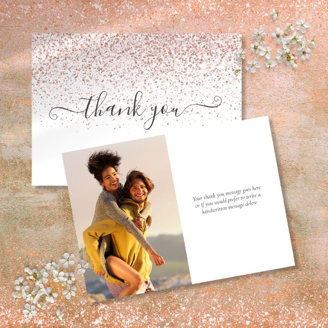 Enkel Modern Rosa Guld Glitter Skript Foto Tack Kort (Simple Modern Rose Gold Glitter Script Photo Thank You Card)