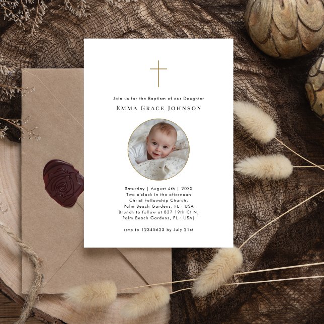 Enkel modern typografi katolsk baptism Guld Inbjudningar (Skapare uppladdad)