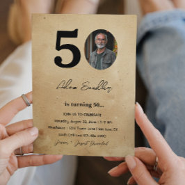 Enkel och elegant 50:e Födelsedagsfesten Rustic Inbjudningar
