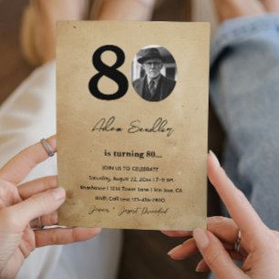 Enkel och elegant 80:e Födelsedagsfesten Rustic Inbjudningar