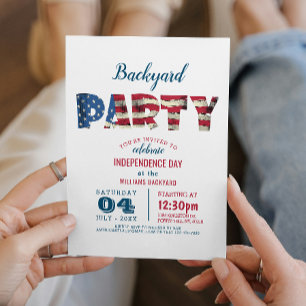 Enkel och Elegant Fjärde juli-bakgården Party Inbjudningar