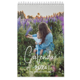 Enkel och modern familjefoto för 2024 kalender