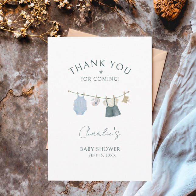 Enkel pojke kläder akvarell baby shower vykort (Skapare uppladdad)