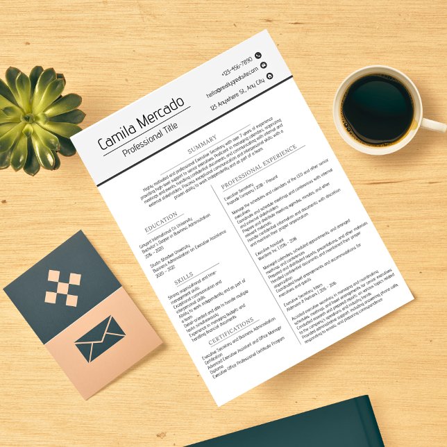 Enkel ren Grått White Executive Resume-mall Brevhuvud (Skapare uppladdad)