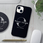 Enkel, ren, minimal logotyp, svart<br><div class="desc">Personlig iphone case med en enkel minimidesign. Lägg till logotyp och text.</div>