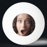Enkel Roligt Surprisad fin Ansikte Photo Pingisboll<br><div class="desc">Ha mycket roligt med det här lustiga ansikte eller byt ut mot ditt eget när du spelar pingpong med din familj och dina vänner. Perfekt en unik gåva till alla våra kära i den här festliga julhelgen. Enkel att anpassa båda fotona. Matchande pingpongpaddlar är tillgängliga. Ha roligt och njut!</div>