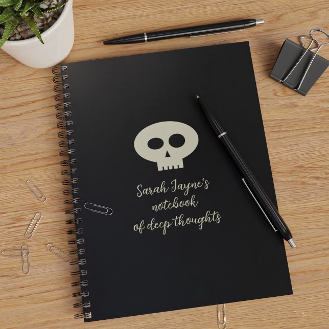 Enkel skal av djup svart bärbar dator anteckningsbok (💀 Put all of your deep thoughts in this notebook💀 Just add your name)