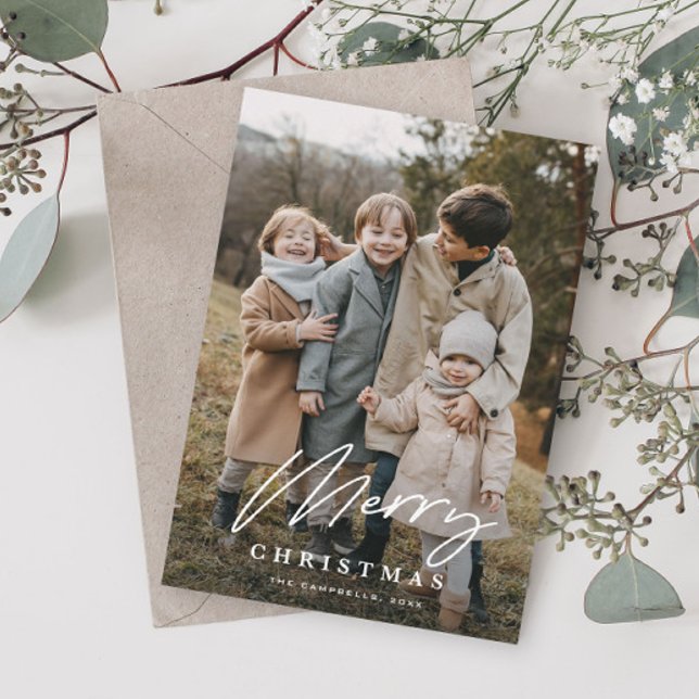 Enkel Skript 3 Foto God Jul Julkort (Simple Script Photo Christmas Holiday Card with elegant typographic overlay.)