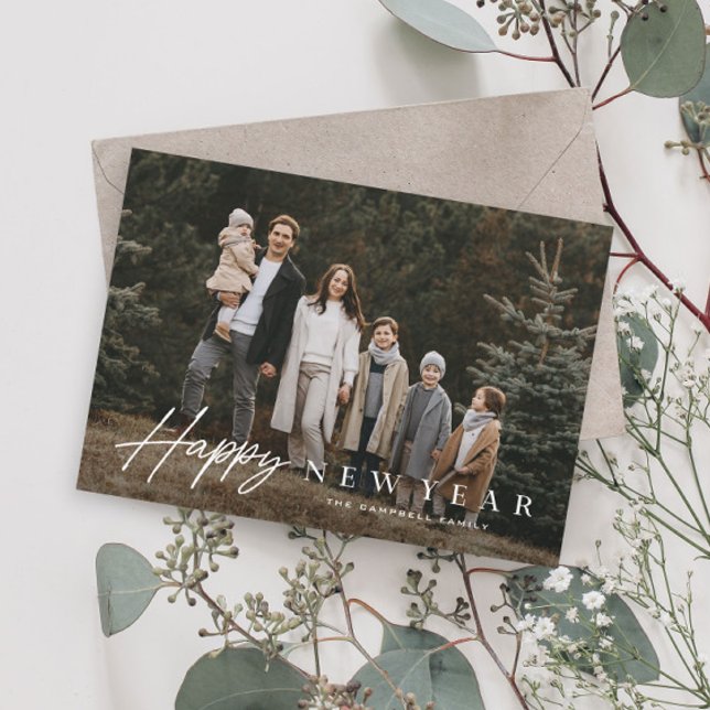 Enkel skript 3 Foto Gott Nytt År Julkort (Simple Script Happy New Year Photo Card with elegant typography.)