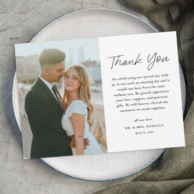 Enkel Skript Svart och Vitt Foto Bröllop Tack Kort (Simple Modern Script Black and White Wedding Photo Thank You Card.)