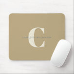 Enkel Snyggt Chic Monogram Namn i Dusty Guld Musmatta<br><div class="desc">Enkel Snyggt Chic Monogram Namn i Dusty Guld Mouse Pad</div>