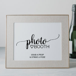 Enkel svart kalligrafi fotoboxskylt poster
