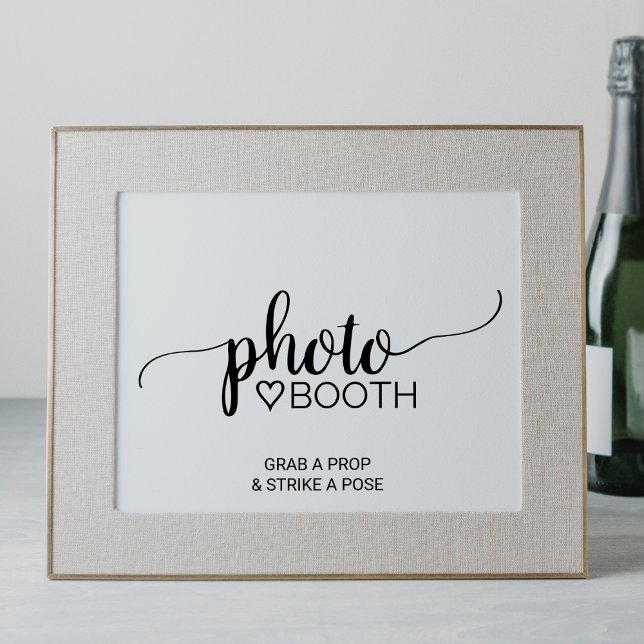 Enkel svart kalligrafi fotoboxskylt poster (Skapare uppladdad)