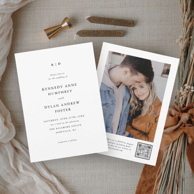 Enkel svart och vit elegant bröllops QR-kod Inbjudningar (Simple minimalist black and white wedding invitations with QR code rsvp and photo on the back.)