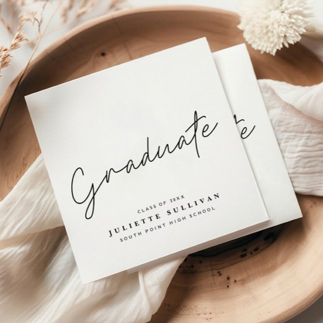 Enkel Svart och Vit Examenfest Pappersservett (Simple graduate script black and white graduation party napkins.)
