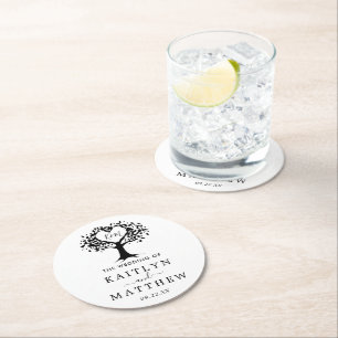 Enkel svart och vit Monogram Heart Träd Bröllop Underlägg Papper Rund