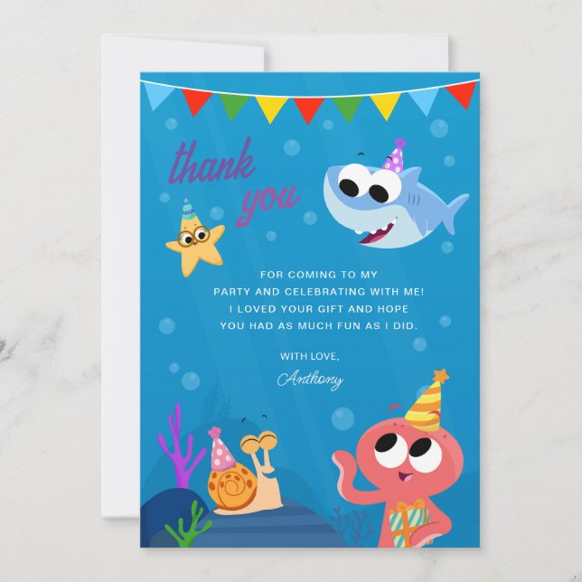 Enkel toppen | Finny the Shark Ocean Birthday Tack Kort (Framsida)