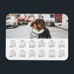 Enkel Trendig 2024 Fotokalender Magnet<br><div class="desc">Den här personligens kalendermagnet är perfekt för planering av kommande månadshändelser. Med trendigets moderna typografi och ett eget foto. Lägg till anpassningsbarnas ordalydelse till den här designen genom att använda rutorna "Redigera den här designmallen" på objektets höger eller klicka på den blå "Anpassa den" för att ordna texten, ändra typsnitt...</div>