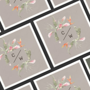 Enkel tropisk blomster monogram taup bröllopspappe pappersservett