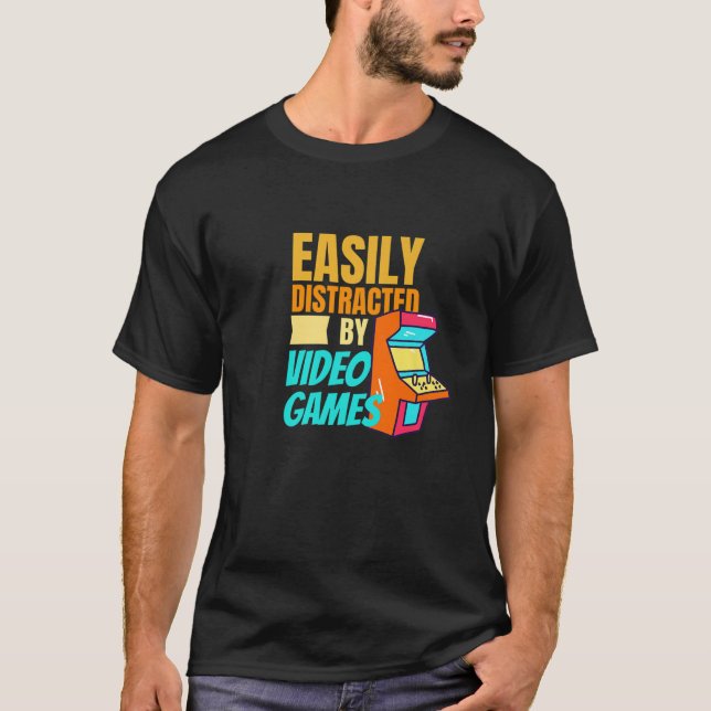 Enkel uppdelad efter videospel i spelnerd t shirt (Framsida)