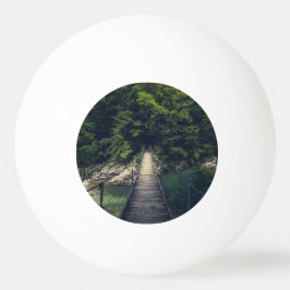 Enkel upphängningsbro över floden Idrijca, Slove Pingisboll