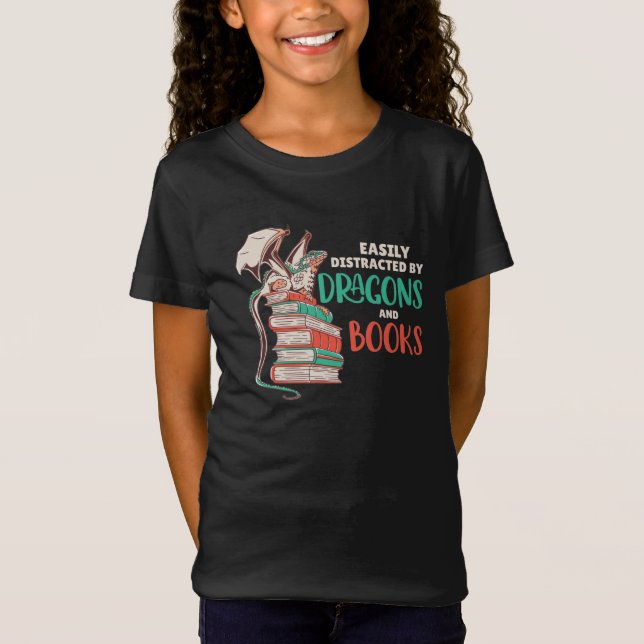 Enkel utspridd av drakar och Bokar T Shirt (Framsida)