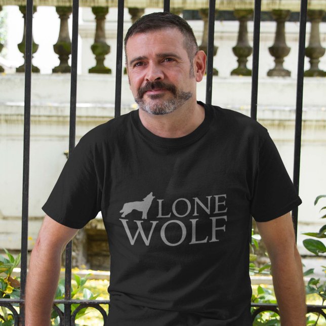 Enkel Varg Tee (Skapare uppladdad)