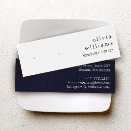 Enkel visningskort för örhängen i kraftpapper med  litet visitkort