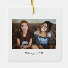 Enkel vit, minimalistisk jultomhet för fotopaken julgransprydnad keramik