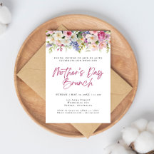 Enkelfärgade blommor mors dag brunch