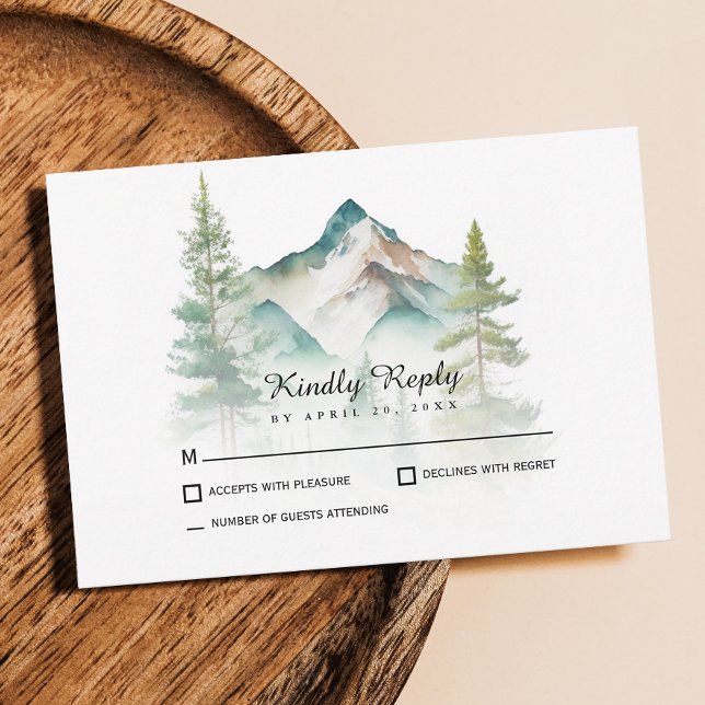 Enkelt bergsberg och Gräs Träd Bröllop OSA Kort (Rustic-inspired RSVP wedding card featuring a watercolor design of mountains and pine trees.)