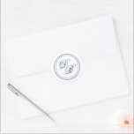 Enkelt blå och vit engul försegling med monogram runt klistermärke<br><div class="desc">Enkelt blå och vit engul bröllop-klistermärke</div>