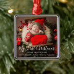 Enkelt Cute Elegant Baby Photo Min första jul Julgransprydnad Metall<br><div class="desc">Utmärkt prydnadsföremål för utlysning av helgdag med en enkel design med "Min första jul" i ett elegant tillsammans med baby namn och födelsestatistik över ditt favoritfoto.  Detta moderna födelsetillkännagivande i helgdag gör en underbar julklapp till alla dina kära.</div>