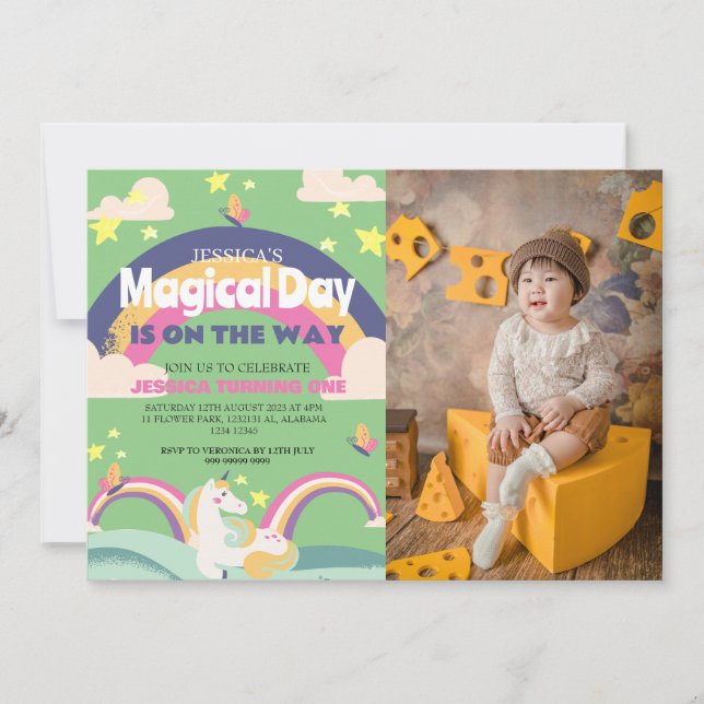 Enkelt cute Girl Photo Unicorn First Birthday Baby Inbjudningar (Framsida)