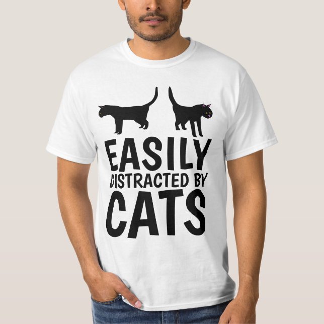 ENKELT DISTRAKTERADE AV KATTSKYDDSFARTYG T SHIRT (Framsida)